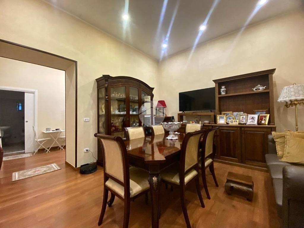 appartamento in vendita a Napoli in zona Secondigliano