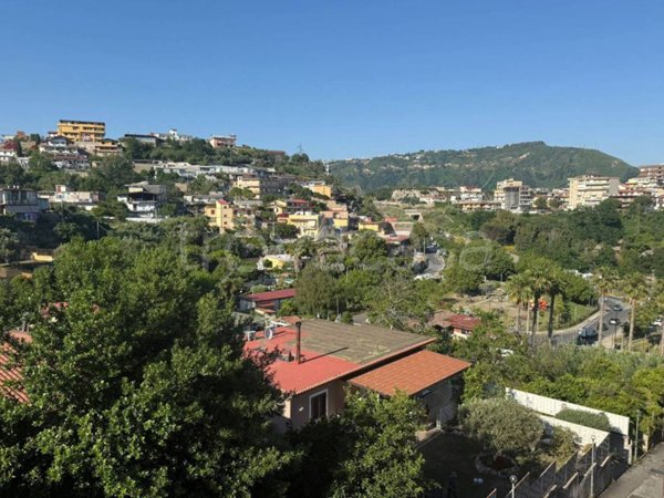appartamento in vendita a Napoli in zona Bagnoli