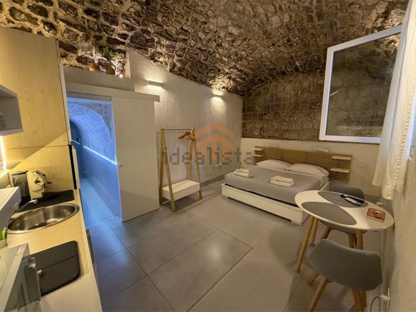 appartamento in vendita a Napoli