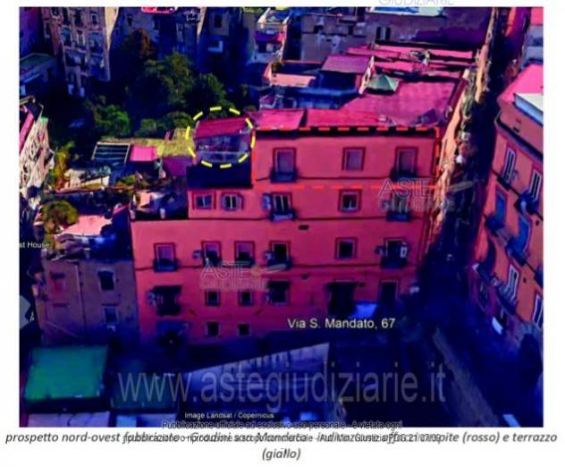 appartamento in vendita a Napoli in zona Avvocata