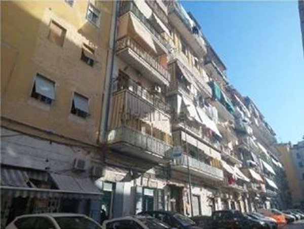 appartamento in vendita a Napoli in zona Pendino / San Giuseppe