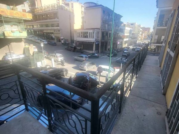 appartamento in vendita a Napoli in zona Chiaia