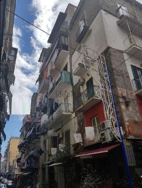 appartamento in vendita a Napoli in zona Mercato