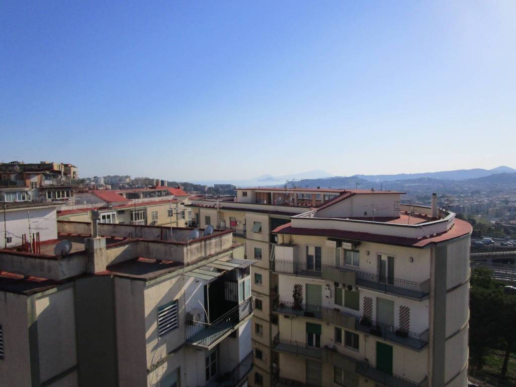 appartamento in vendita a Napoli in zona Vomero
