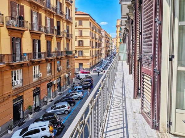 appartamento in vendita a Napoli in zona Pendino / San Giuseppe