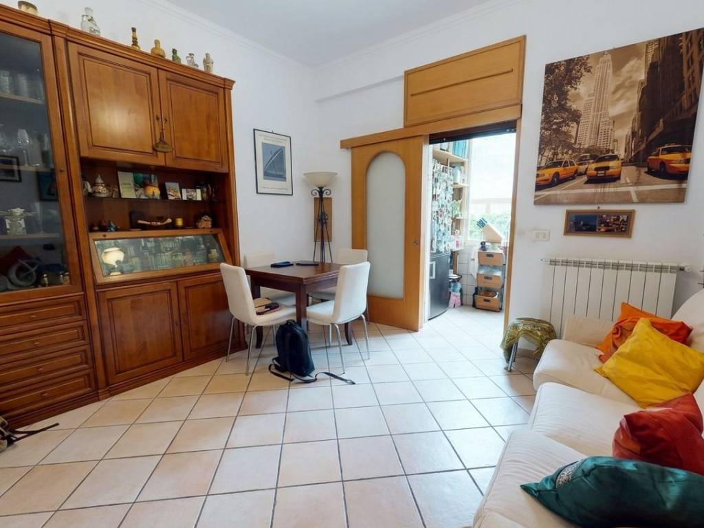 appartamento in vendita a Napoli in zona Arenella