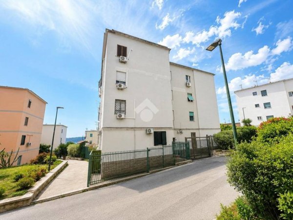 appartamento in vendita a Napoli in zona Bagnoli