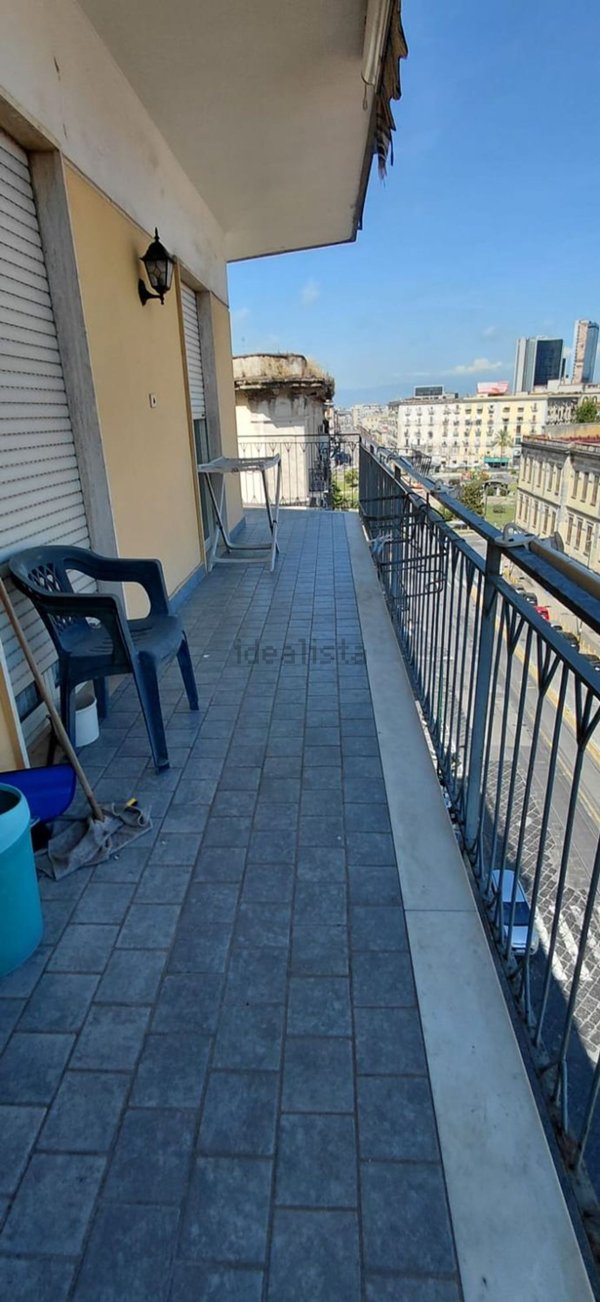 appartamento in vendita a Napoli in zona Vicaria
