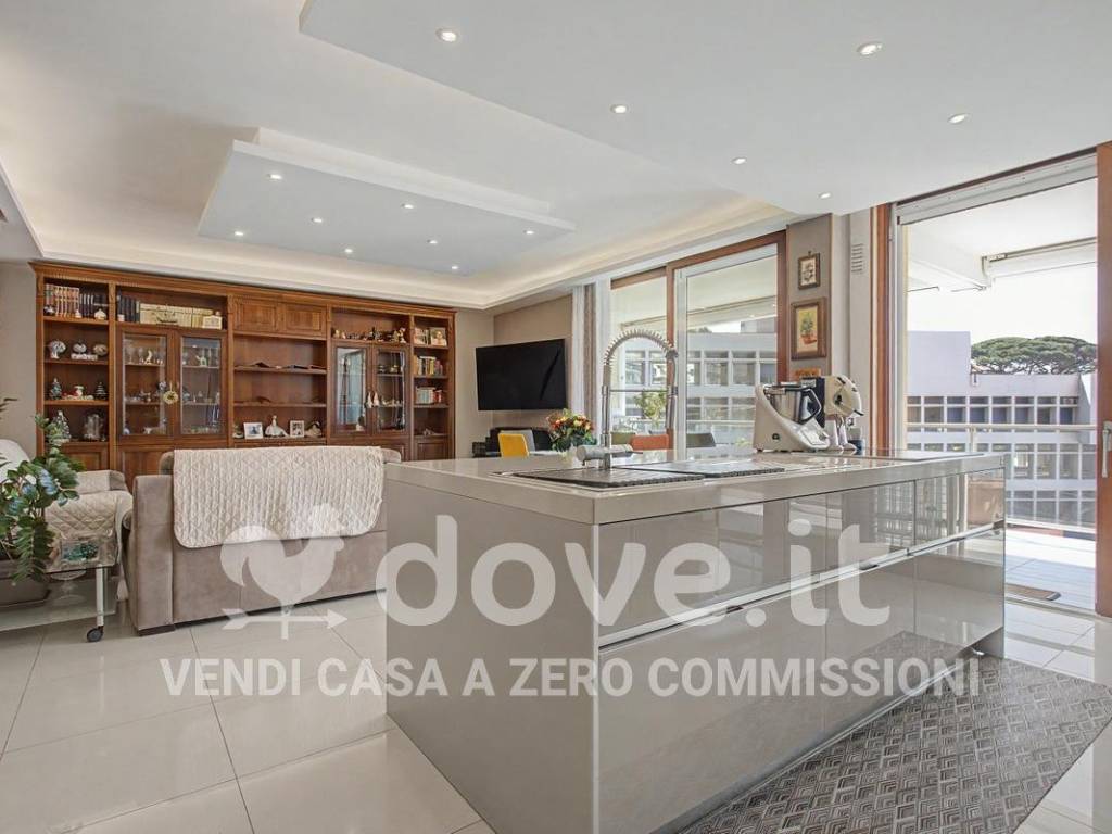 appartamento in vendita a Napoli in zona Capodimonte / Colli Aminei