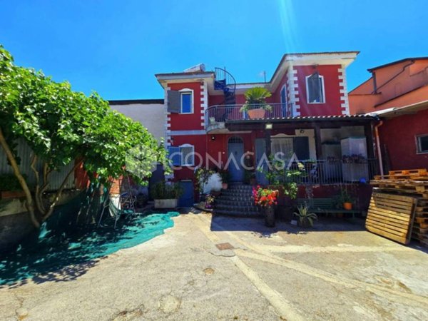 appartamento in vendita a Napoli in zona Soccavo
