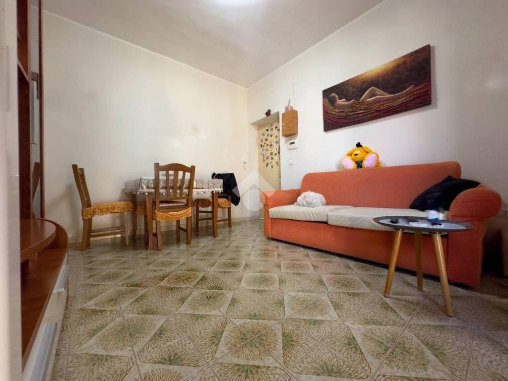 appartamento in vendita a Napoli in zona Bagnoli