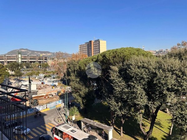 appartamento in vendita a Napoli in zona Fuorigrotta