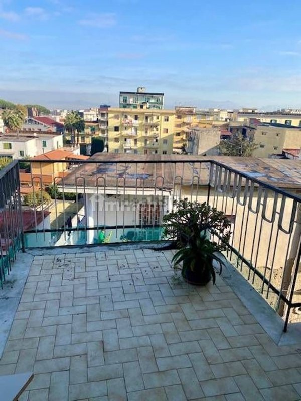 appartamento in vendita a Napoli in zona Chiaiano