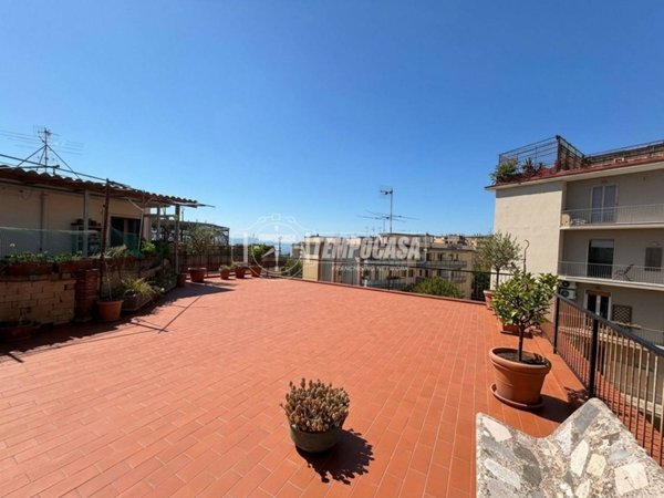 appartamento in vendita a Napoli in zona Arenella