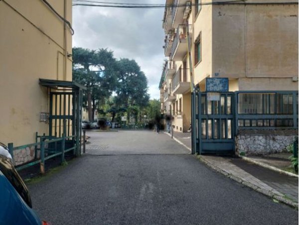 appartamento in vendita a Napoli in zona Capodimonte / Colli Aminei