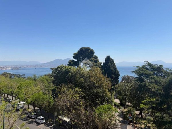 appartamento in vendita a Napoli in zona Posillipo