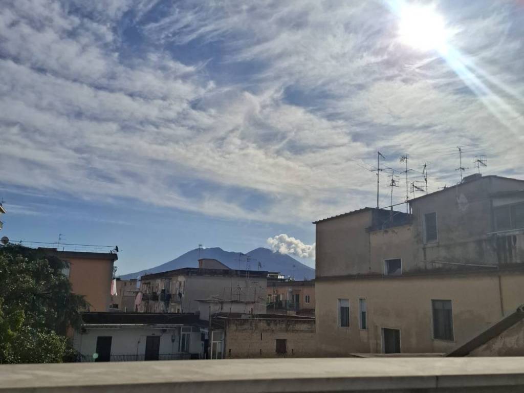 appartamento in vendita a Napoli in zona Zona Industriale-Ferrovia