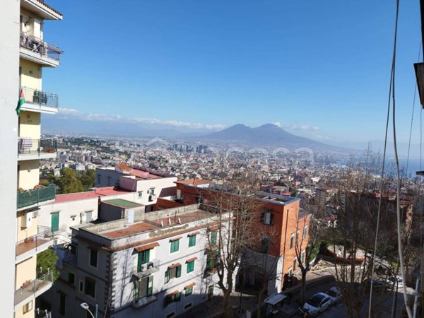 appartamento in vendita a Napoli in zona Arenella