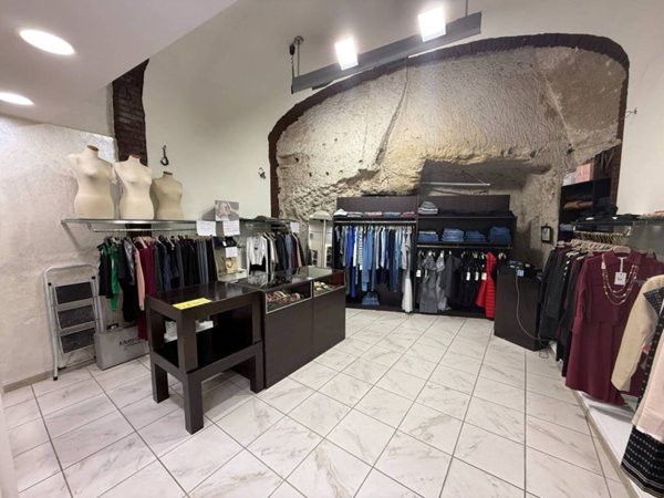 negozio in vendita a Napoli