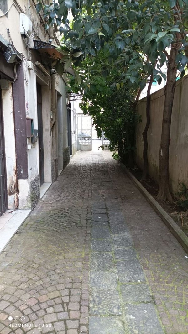 rudere in vendita a Napoli in zona Fuorigrotta
