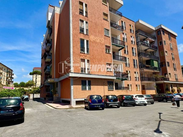 appartamento in vendita a Napoli in zona Bagnoli