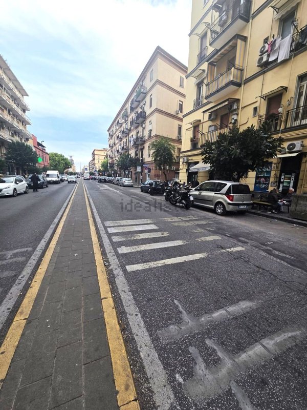 appartamento in vendita a Napoli in zona San Lorenzo