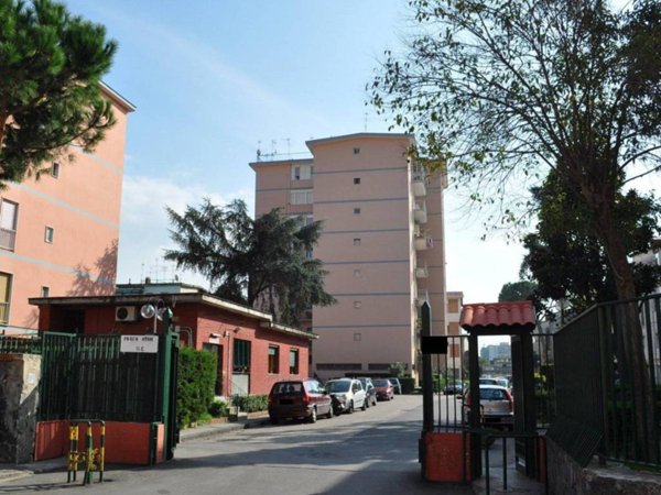 appartamento in vendita a Napoli in zona Barra