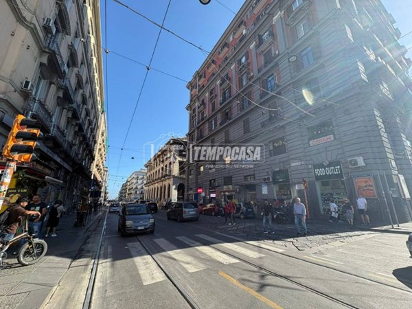 appartamento in vendita a Napoli in zona Pendino / San Giuseppe