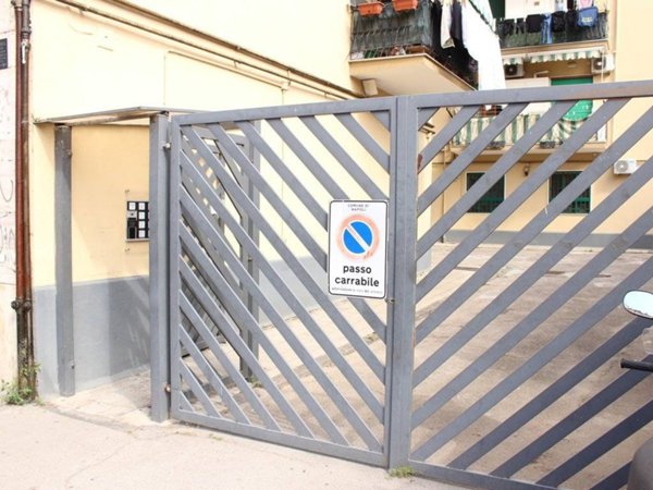 appartamento in vendita a Napoli in zona Bagnoli