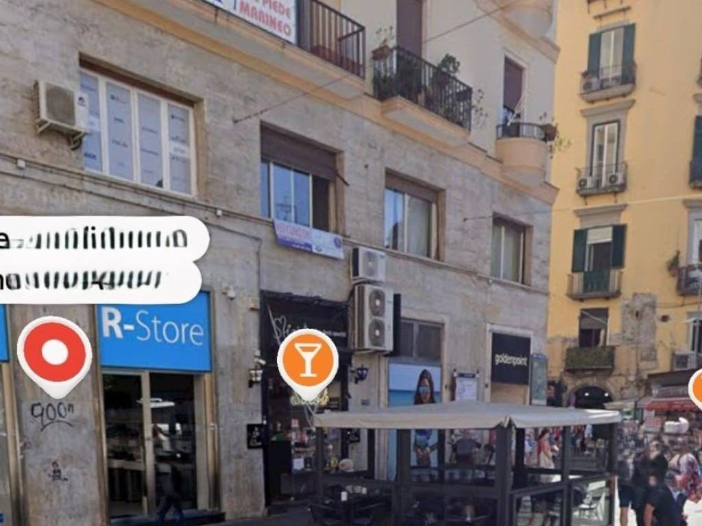 negozio in vendita a Napoli