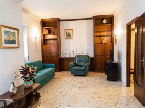 appartamento in vendita a Napoli in zona Capodimonte / Colli Aminei