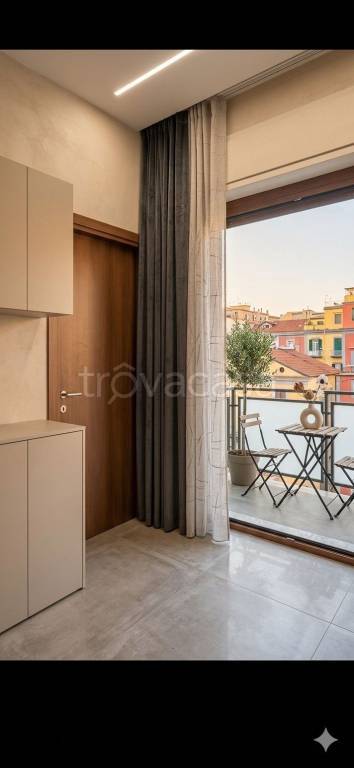 appartamento in vendita a Napoli in zona Pendino / San Giuseppe