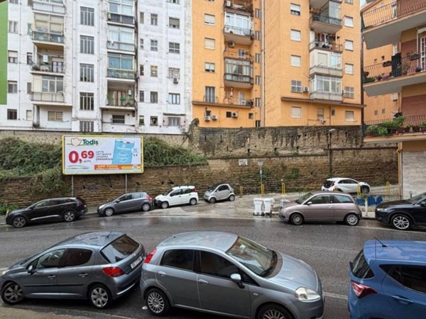 appartamento in vendita a Napoli in zona Vomero
