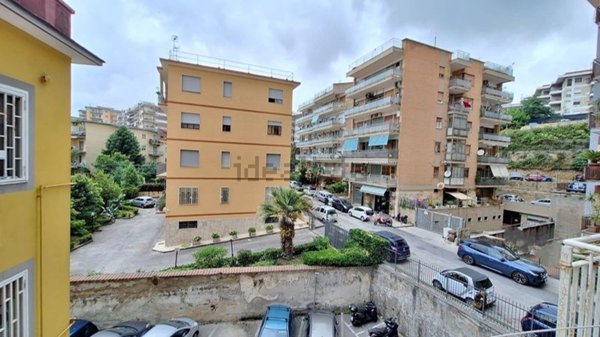 appartamento in vendita a Napoli in zona Arenella