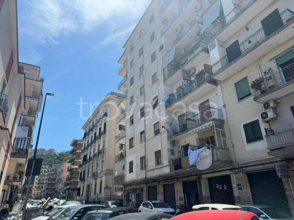 appartamento in vendita a Napoli in zona Fuorigrotta