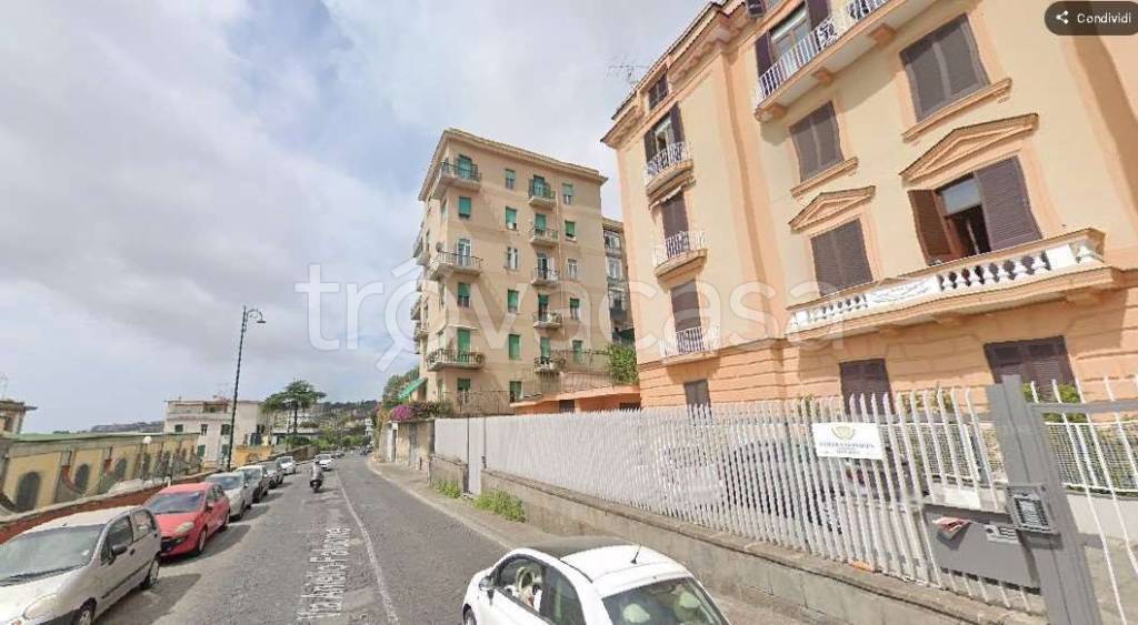 appartamento in vendita a Napoli in zona Vomero
