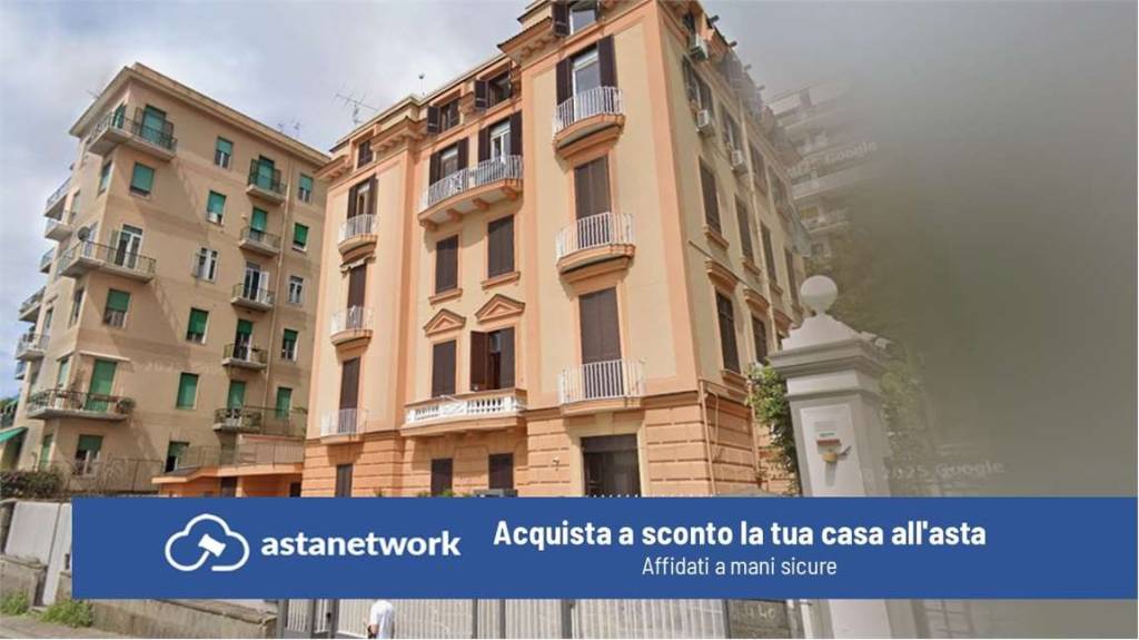 appartamento in vendita a Napoli in zona Vomero