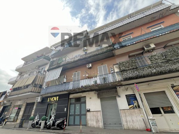 appartamento in vendita a Napoli in zona Secondigliano