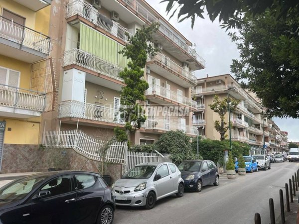 appartamento in vendita a Napoli in zona Pianura