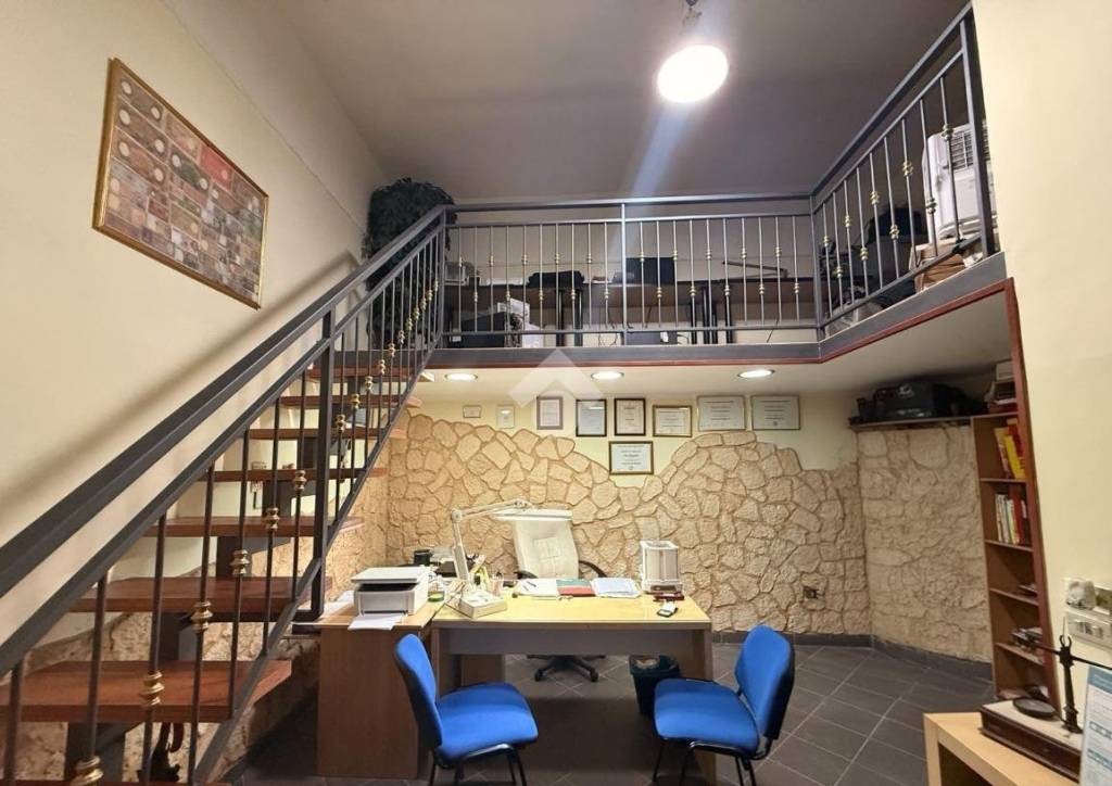ufficio in vendita a Napoli