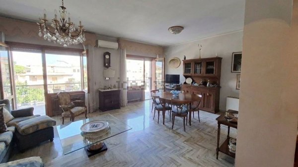 appartamento in vendita a Napoli in zona Capodimonte / Colli Aminei