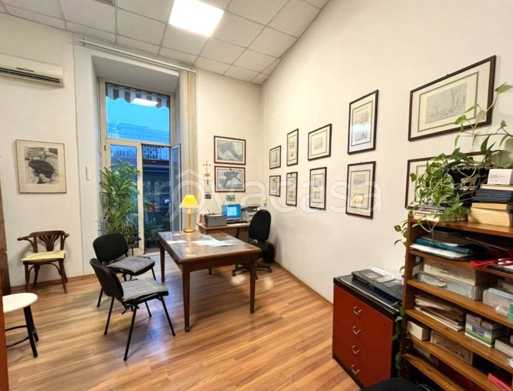 appartamento in vendita a Napoli in zona Montecalvario