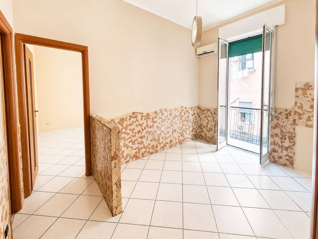 appartamento in vendita a Napoli in zona Capodichino