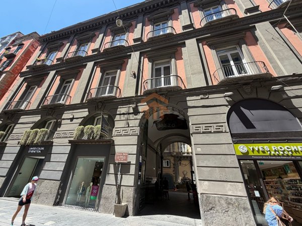 appartamento in vendita a Napoli
