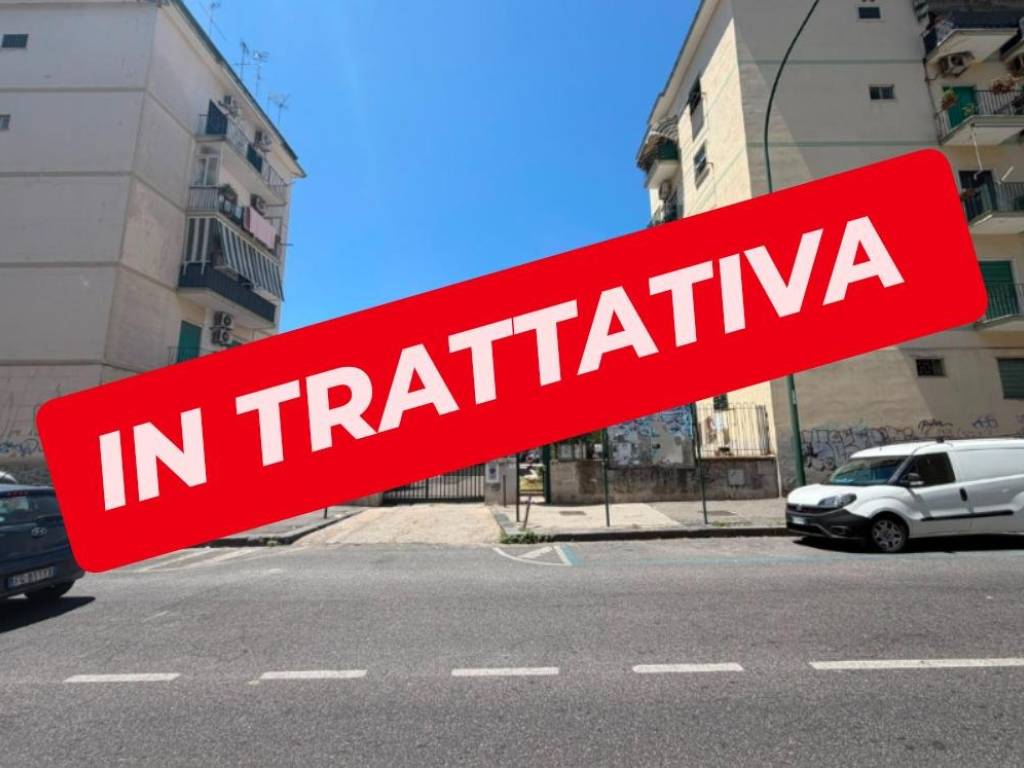 appartamento in vendita a Napoli in zona Fuorigrotta