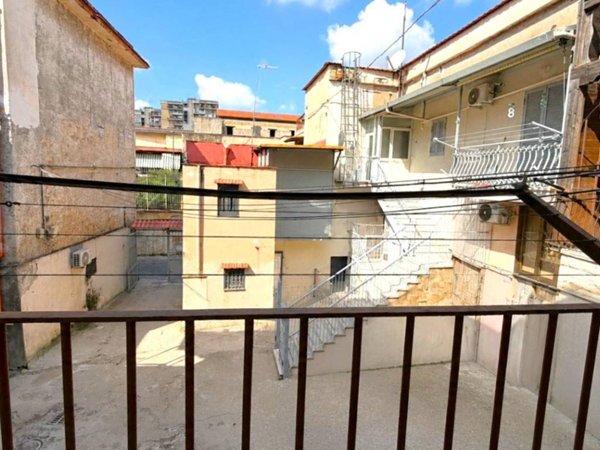 appartamento in vendita a Napoli in zona Piscinola