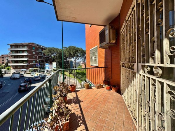 appartamento in vendita a Napoli in zona Vomero