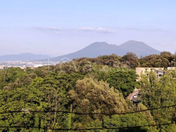 appartamento in vendita a Napoli in zona Piscinola