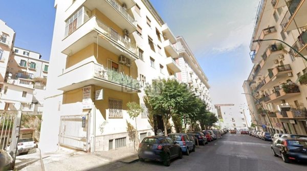 appartamento in vendita a Napoli in zona Arenella