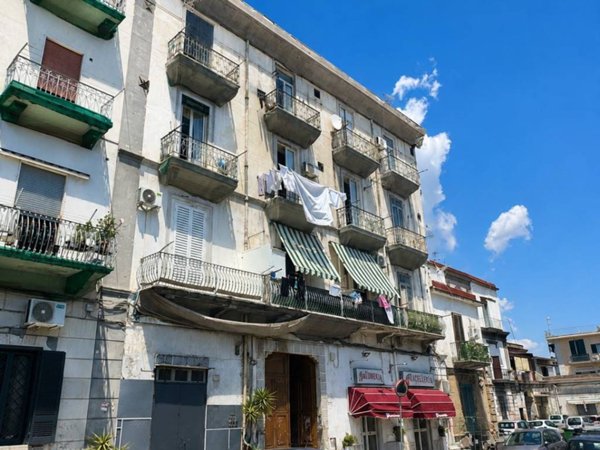 appartamento in vendita a Napoli in zona Capodichino